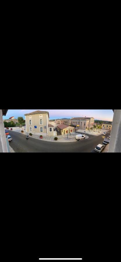 Love'Room Trèbes 外观 照片