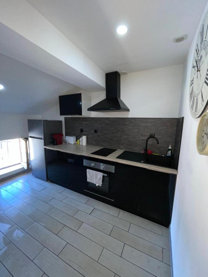 Love'Room Trèbes 外观 照片